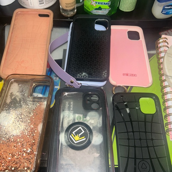 Phone cases for iPhone 11 - Picture 4 of 4